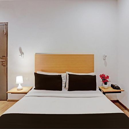 Townhouse Near Secunderabad Railway Station, Yashoda Hospital, Patny Centre Buitenkant foto