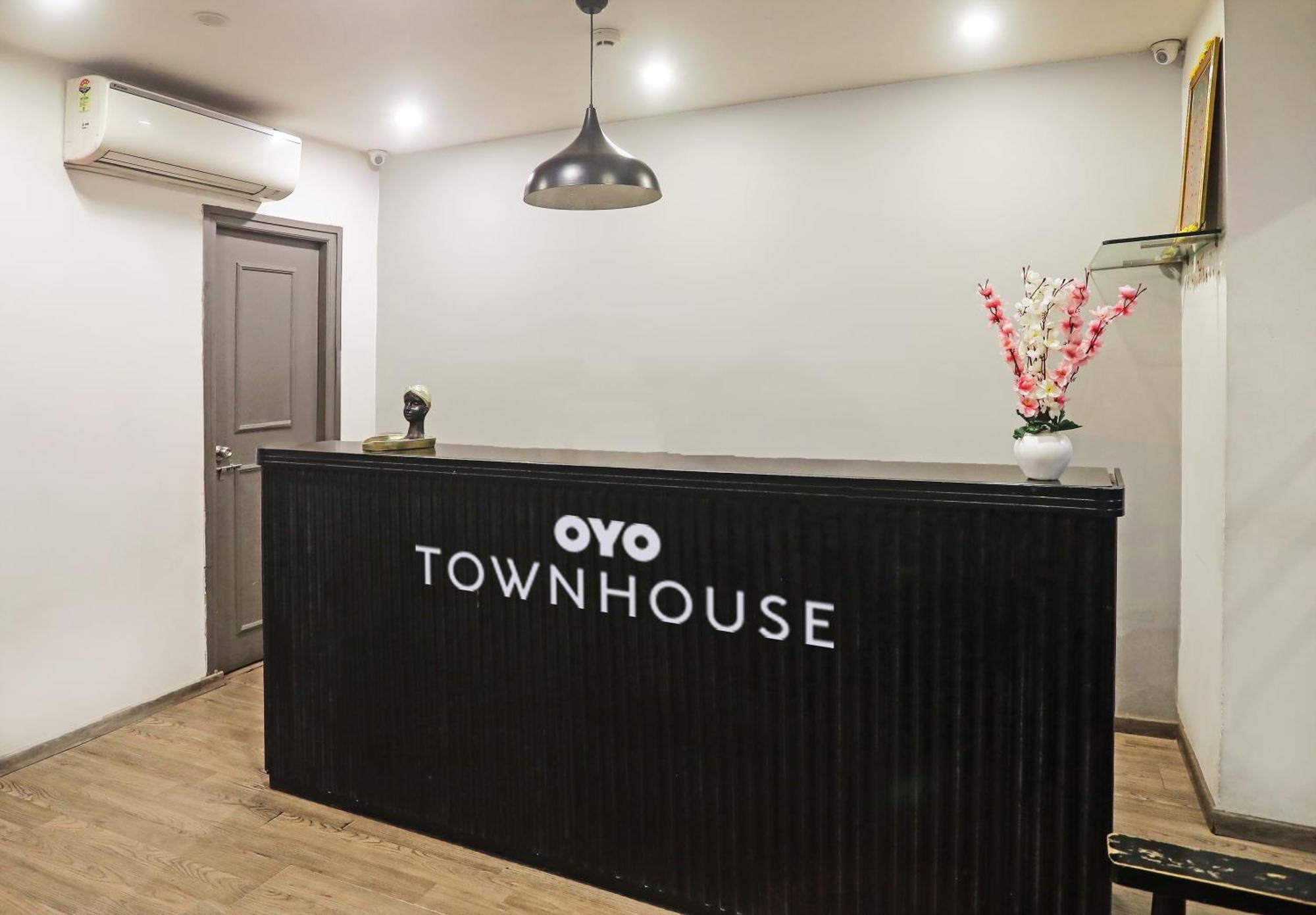 Townhouse Near Secunderabad Railway Station, Yashoda Hospital, Patny Centre Buitenkant foto