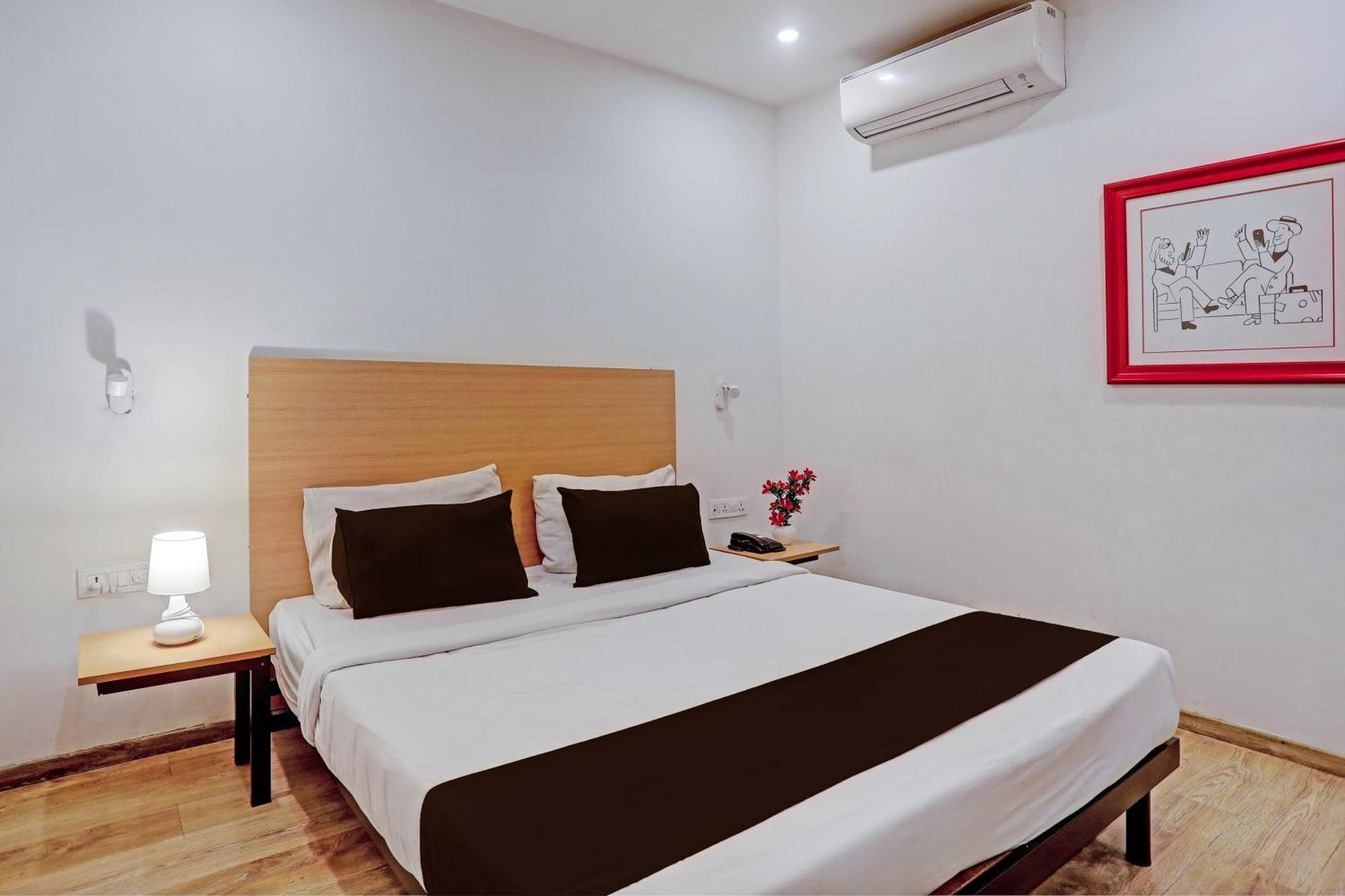 Townhouse Near Secunderabad Railway Station, Yashoda Hospital, Patny Centre Buitenkant foto